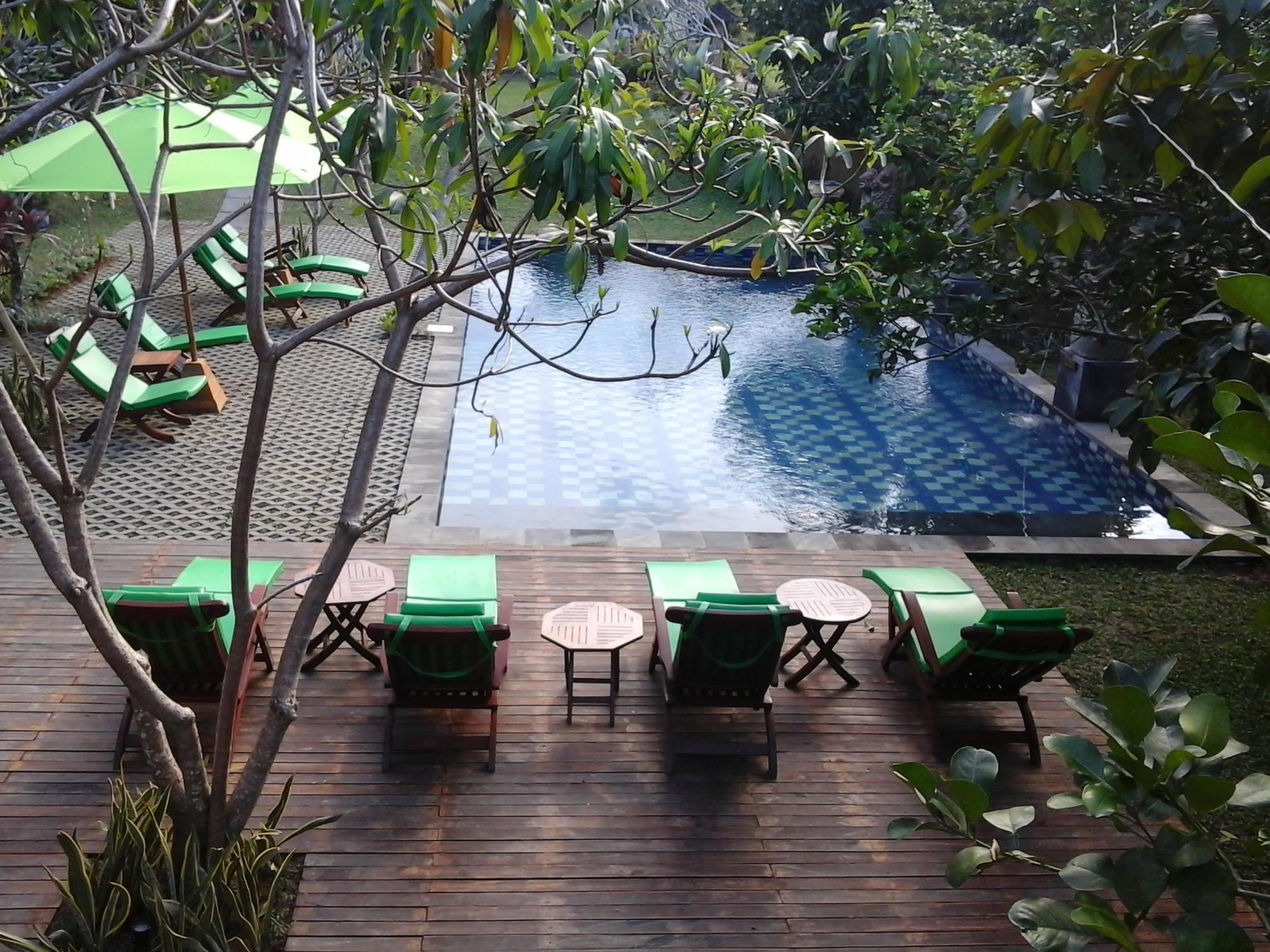 Tunjung Mas Bungalow Hotel Ubud  Exterior photo